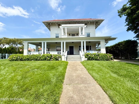 Homes For Rent - 125 Cedar Avenue<br/> Allenhurst, NJ 07711