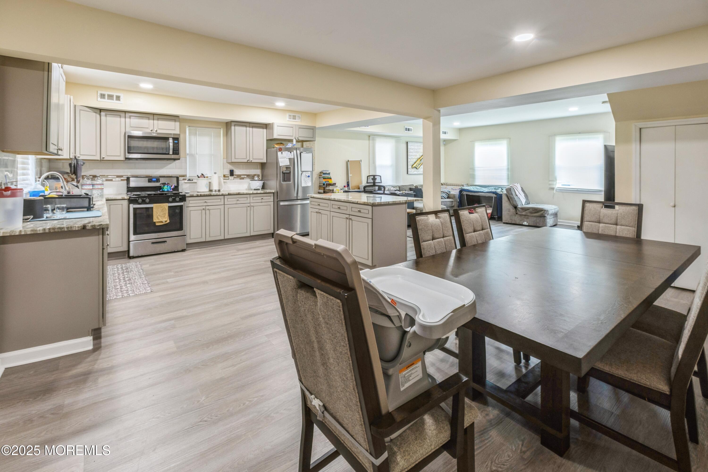1603 Berkeley Avenue, Beachwood, New Jersey image 4