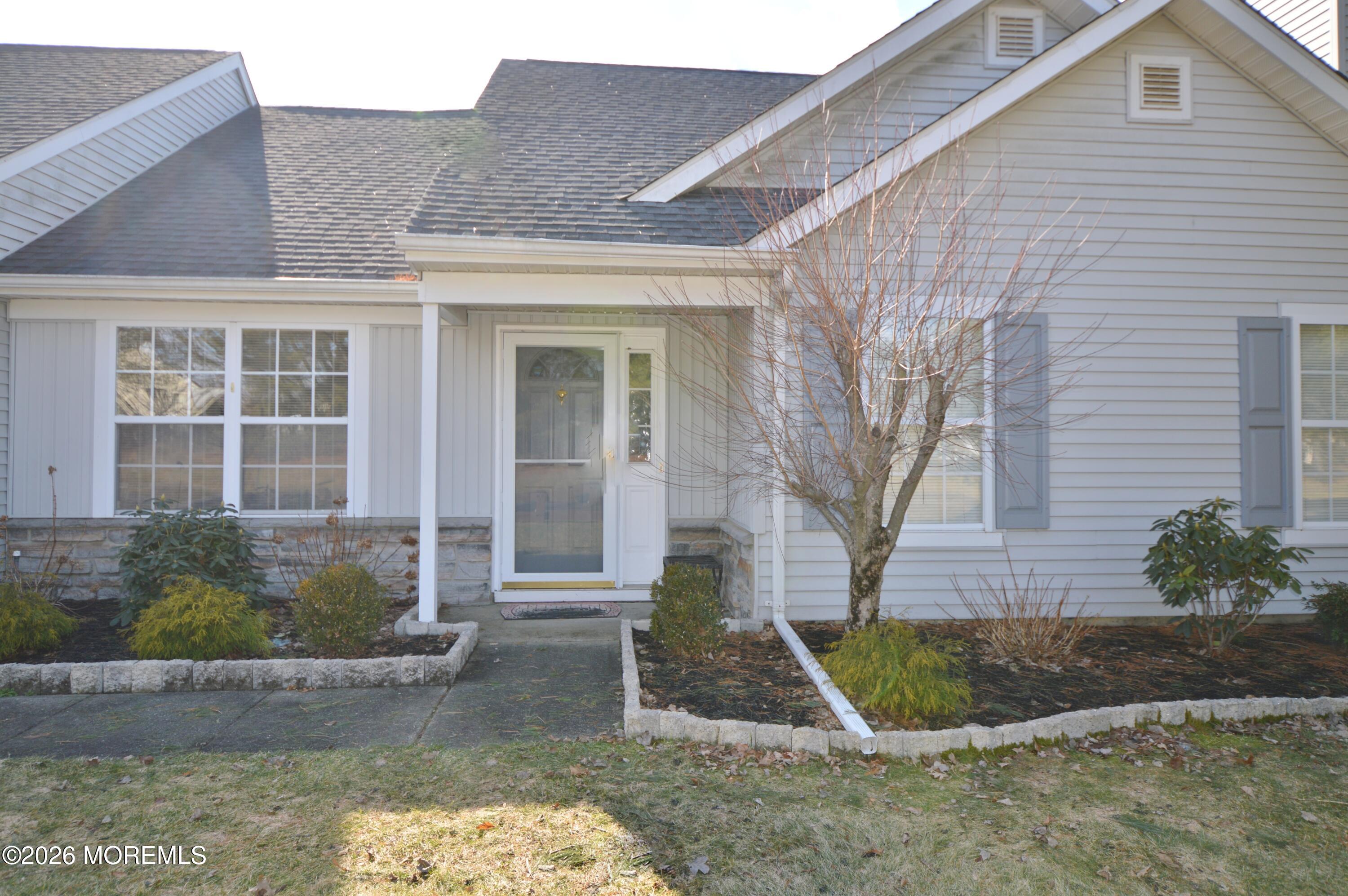 2688 Lancaster Lane