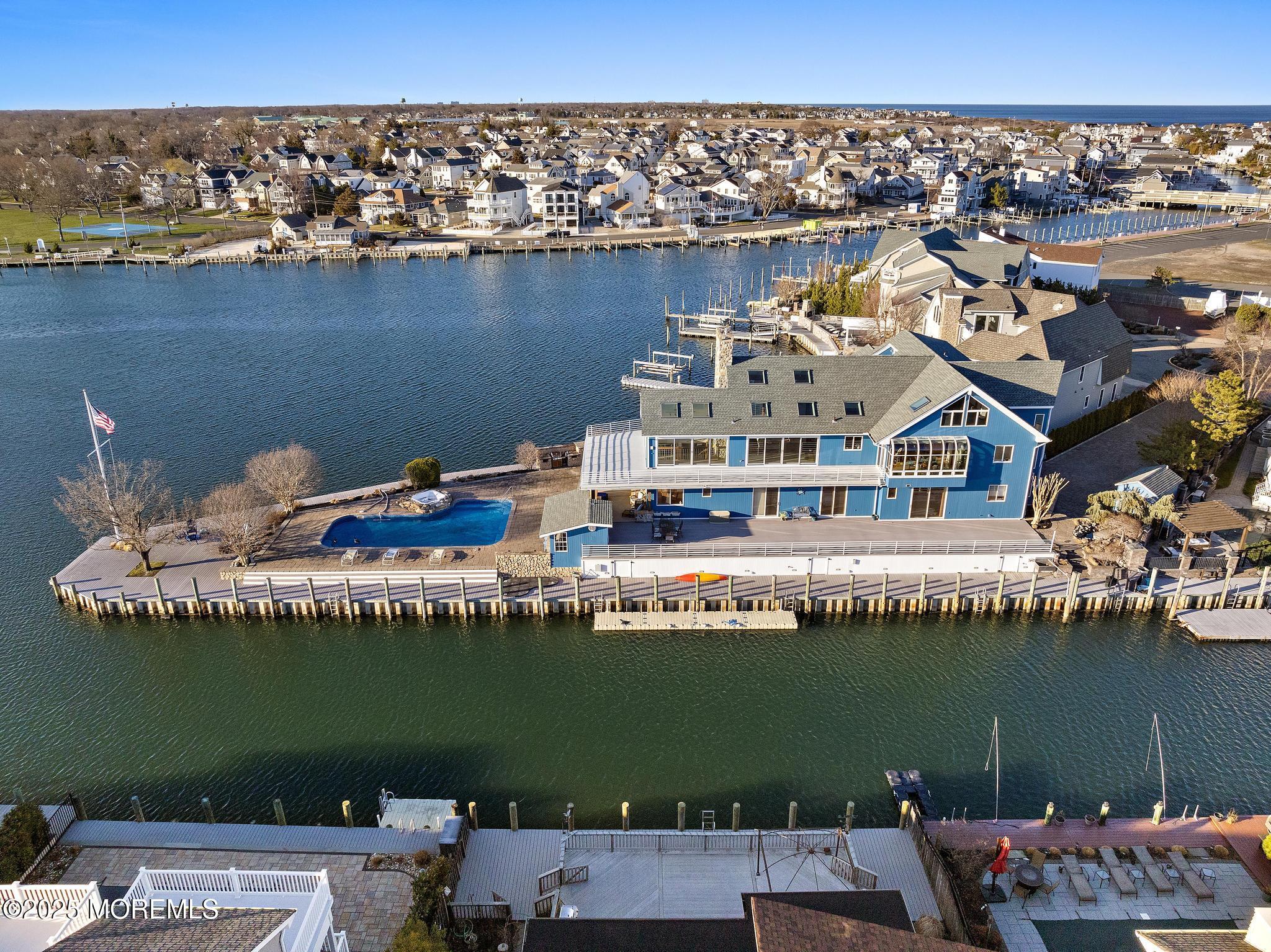 17 Captains Court, Manasquan, New Jersey image 6