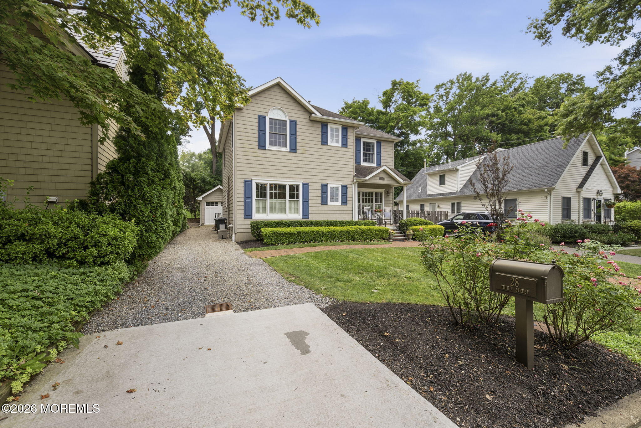 28 3rd Street