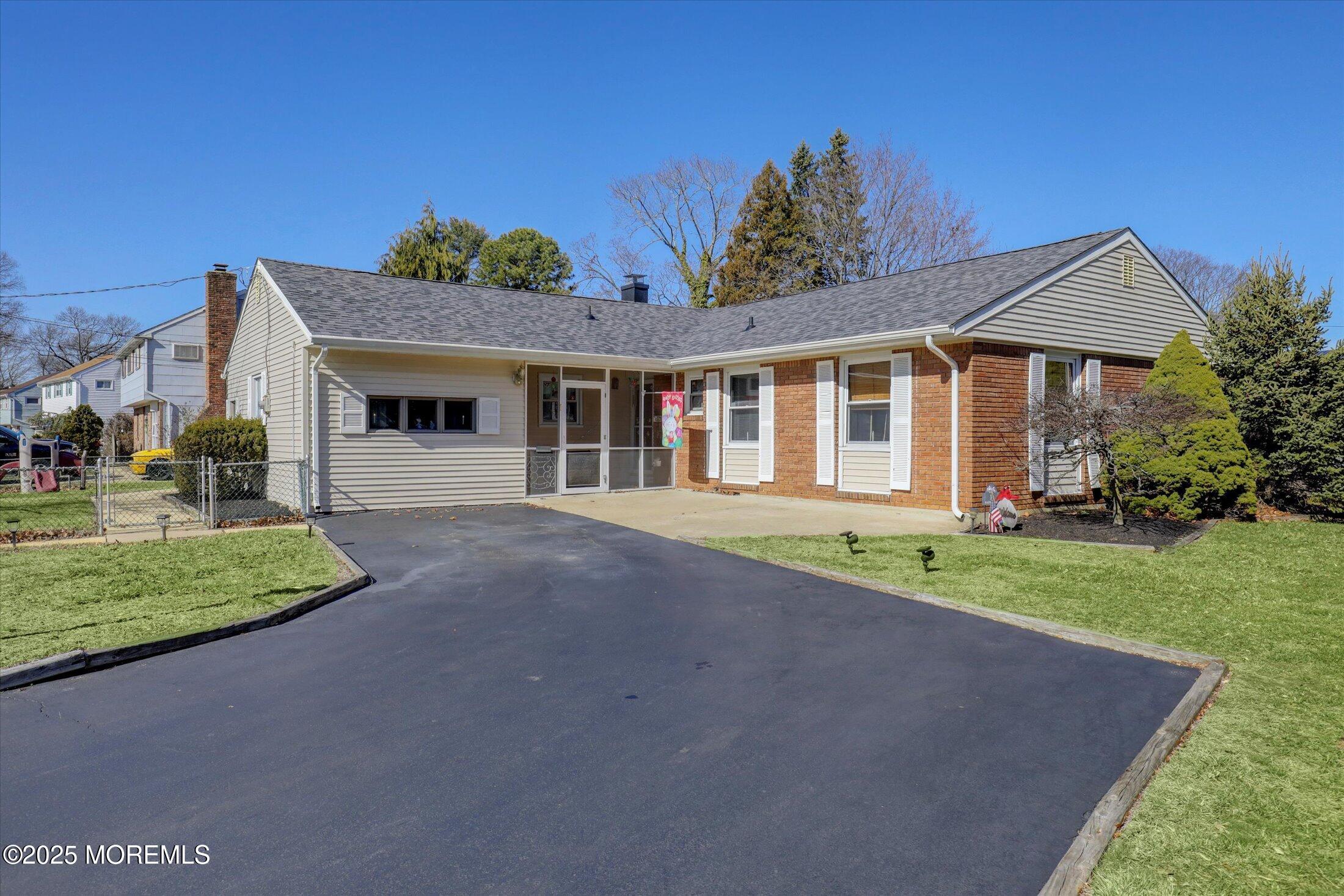 1 Peach Tree Road, Oakhurst, New Jersey image 2