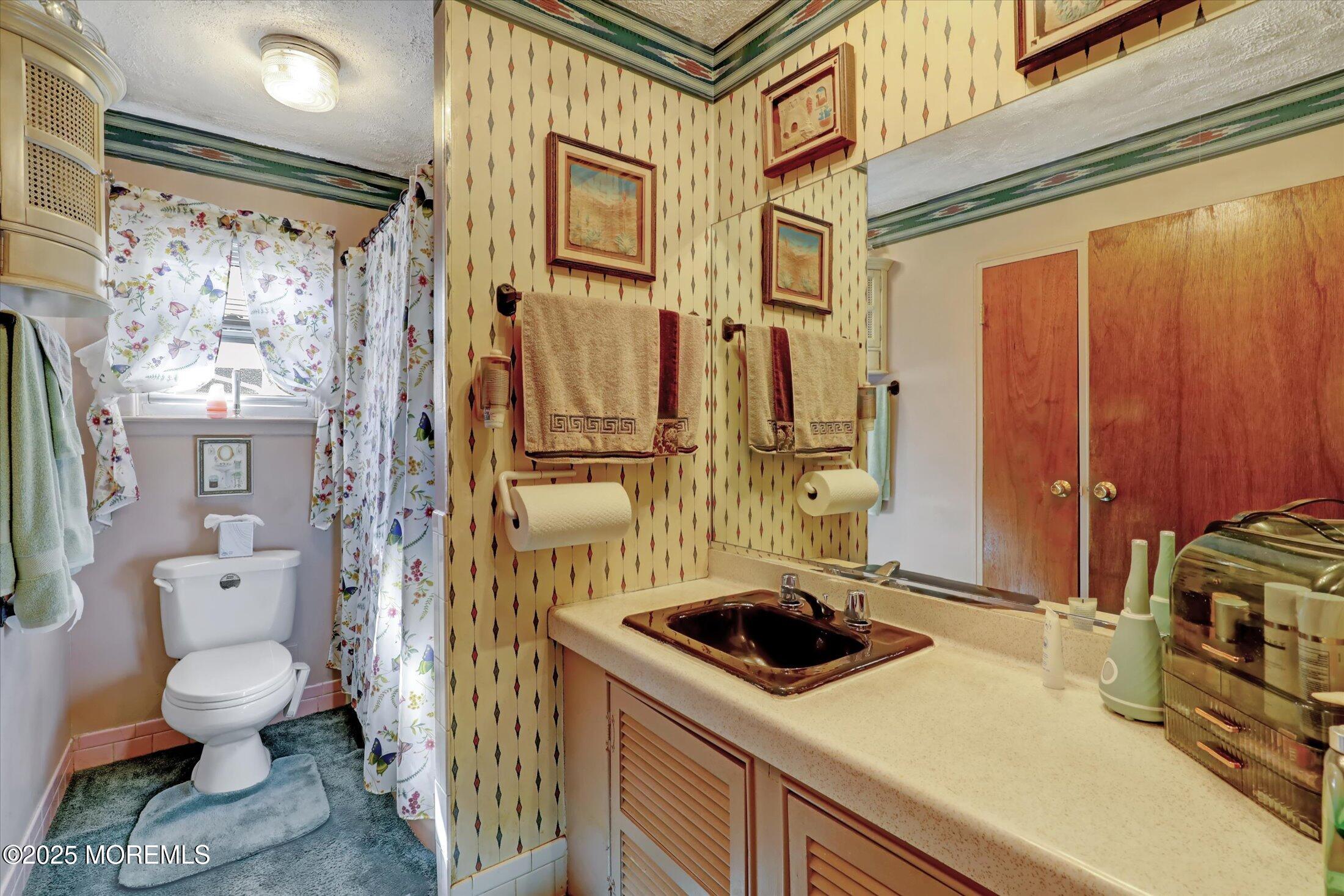 1 Peach Tree Road, Oakhurst, New Jersey image 31