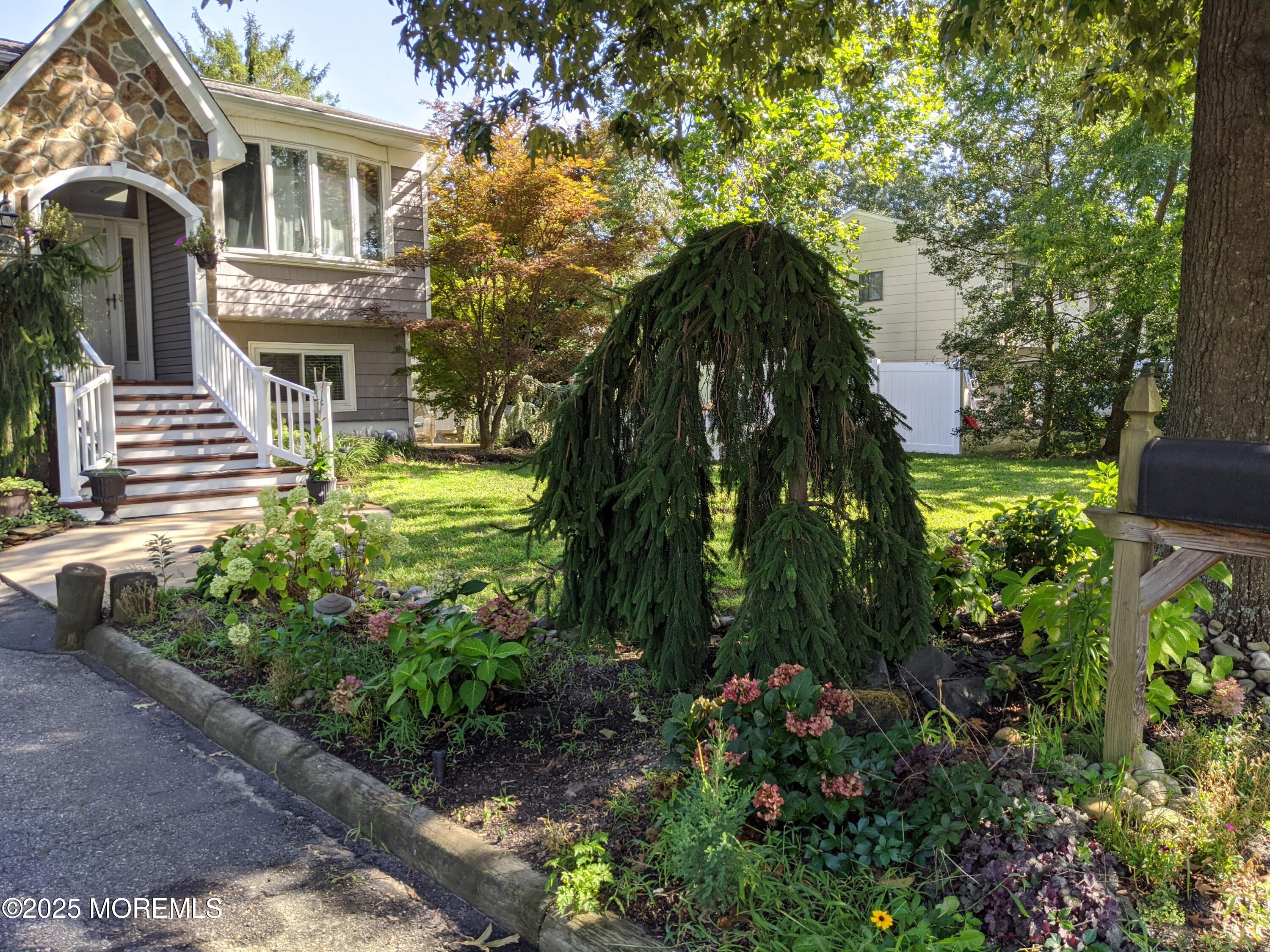 23 Layton Avenue, Pine Beach, New Jersey image 2