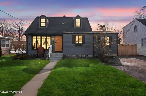 Homes For Sale - 37 Waldron Road<br/> Allentown, NJ 08501