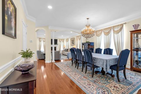 118 Pelican Court Marlboro NJ 07746