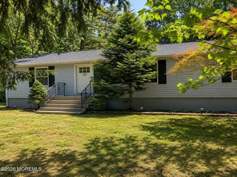 Photo of 825 Patterson Road, Jackson, NJ 08527 (MLS # 22616837)