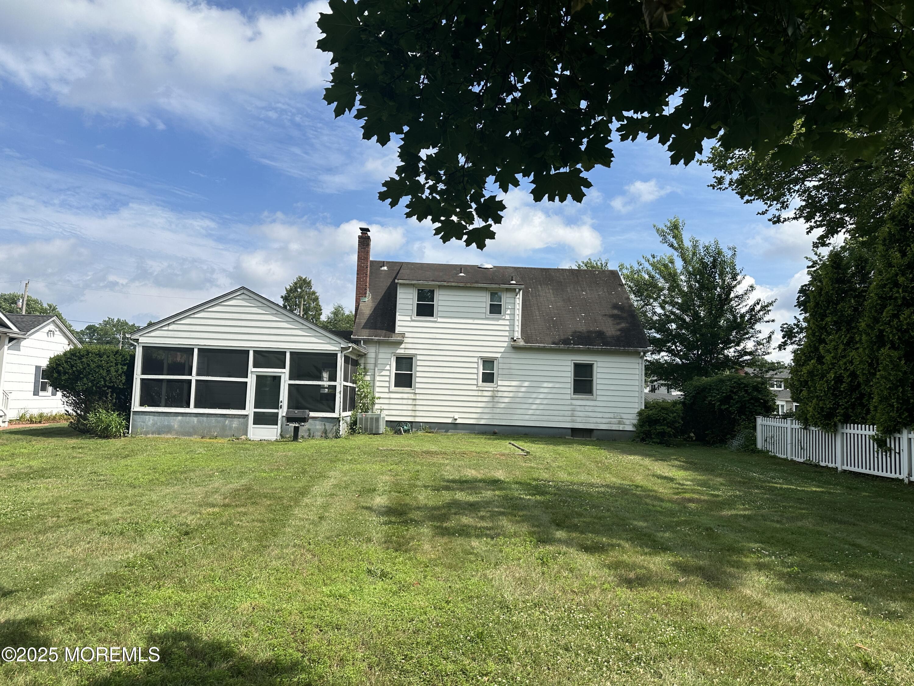 7 Tabor Street