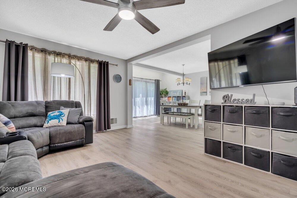 5 S Sailors Quay Drive