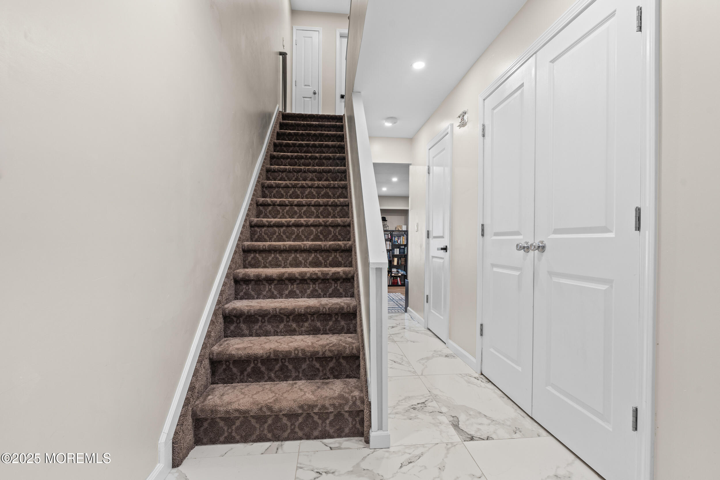 96 Cedar Avenue #6, Long Branch, South Dakota image 3