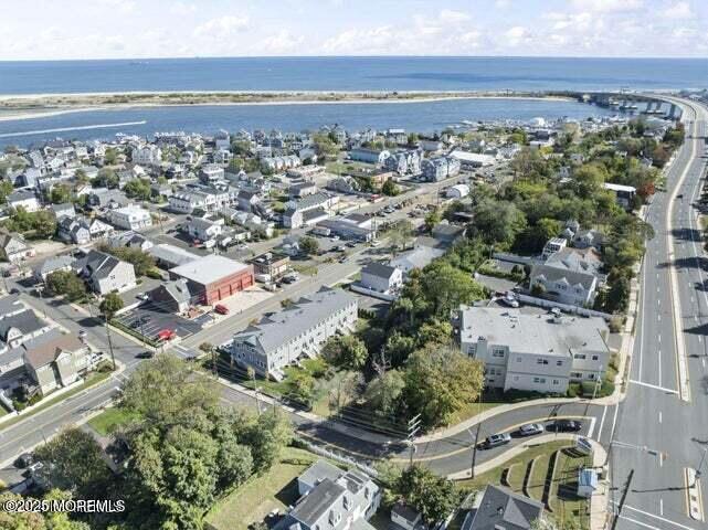 31 Shore Drive annual rental