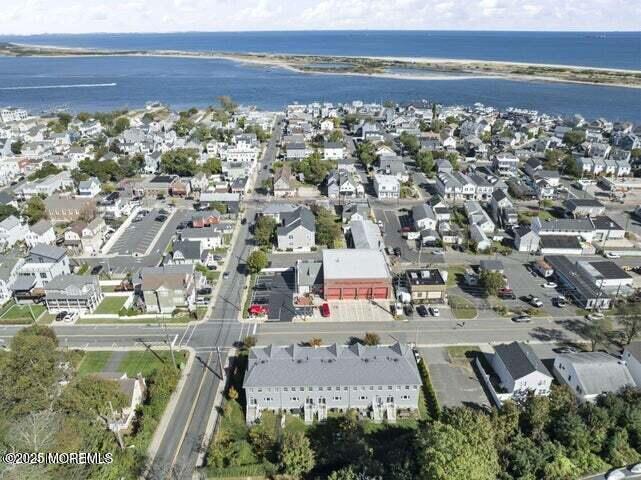 31 Shore Drive annual rental