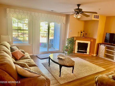 Condo For Sale - 7 Bugle Way<br/> Tinton Falls, NJ 07753