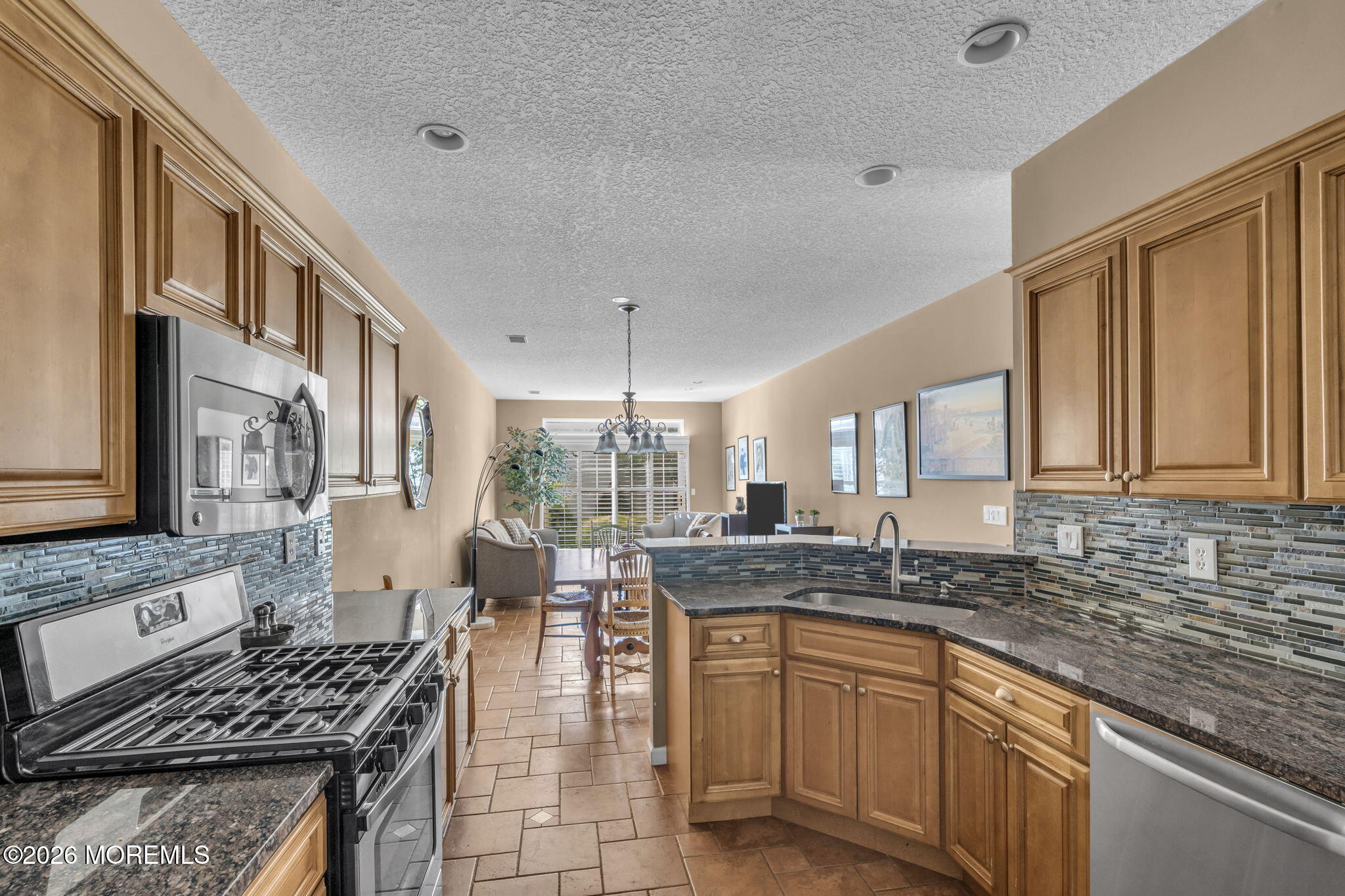 9 Sunnyfield Lane