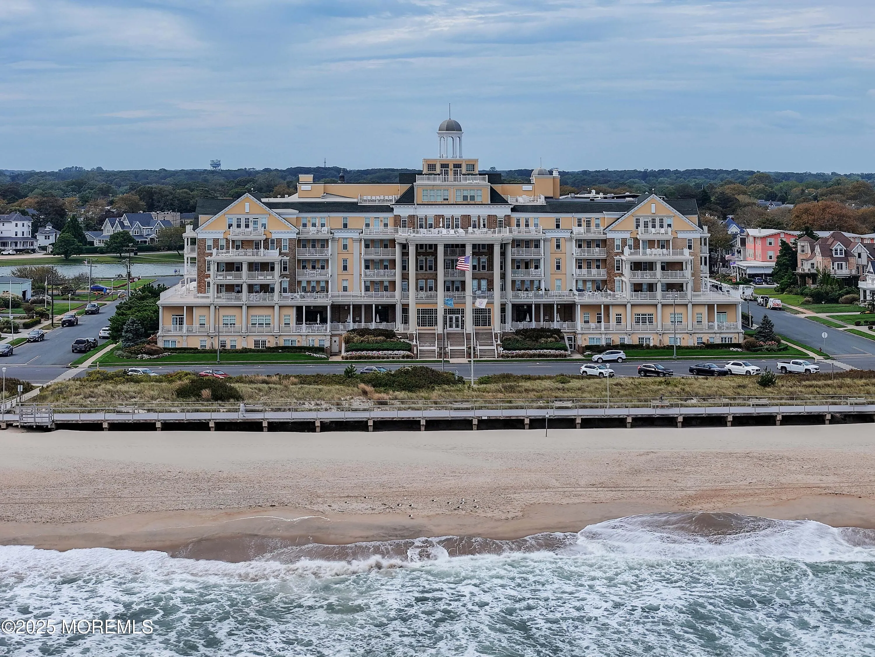 Spring Lake, New Jersey 07762, United States, 1 Bedroom Bedrooms, ,1 BathroomBathrooms,Residential,Active,212992