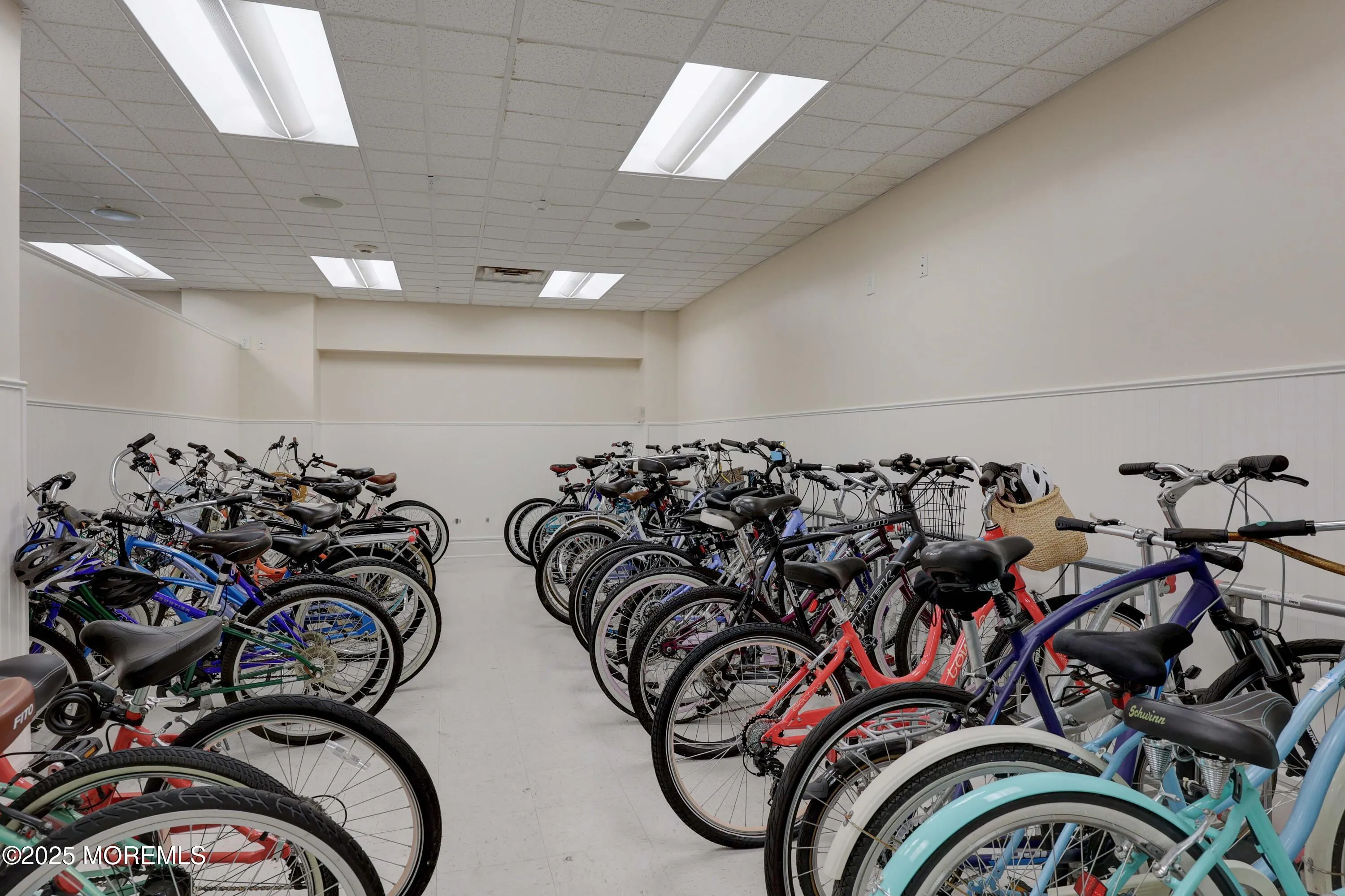 Spring Lake, New Jersey 07762, United States, 1 Bedroom Bedrooms, ,1 BathroomBathrooms,Residential,Active,212992