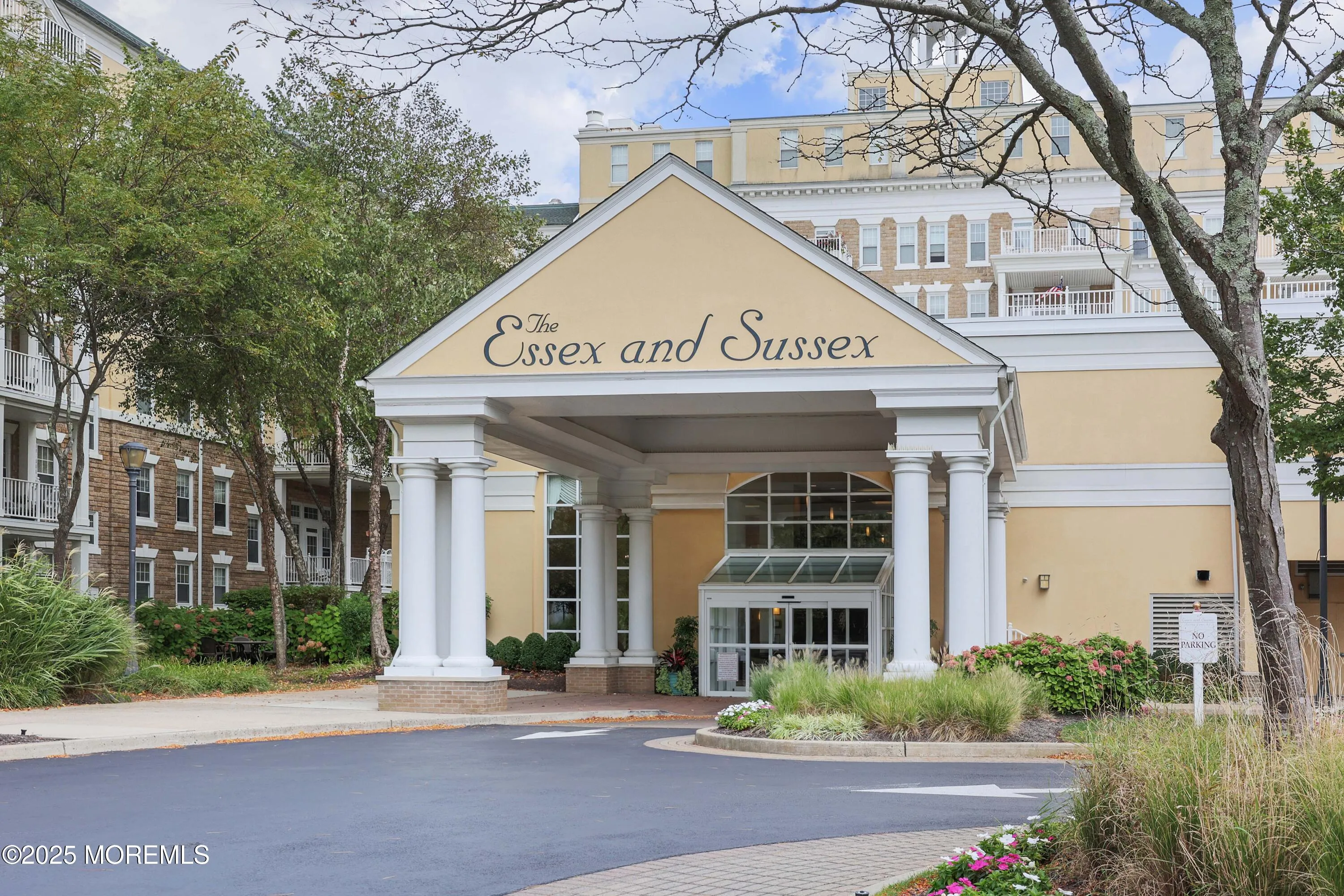 Spring Lake, New Jersey 07762, United States, 1 Bedroom Bedrooms, ,1 BathroomBathrooms,Residential,Active,212992