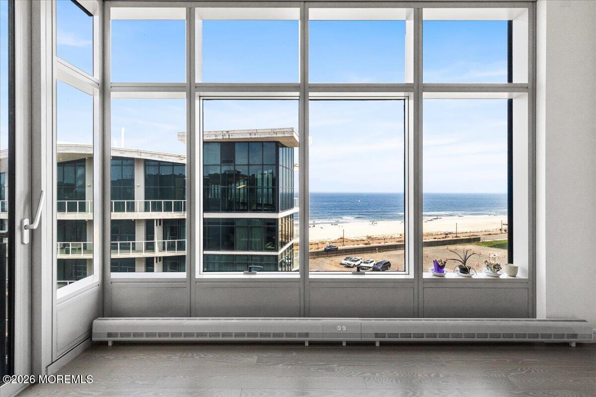 15 Morris Avenue 612