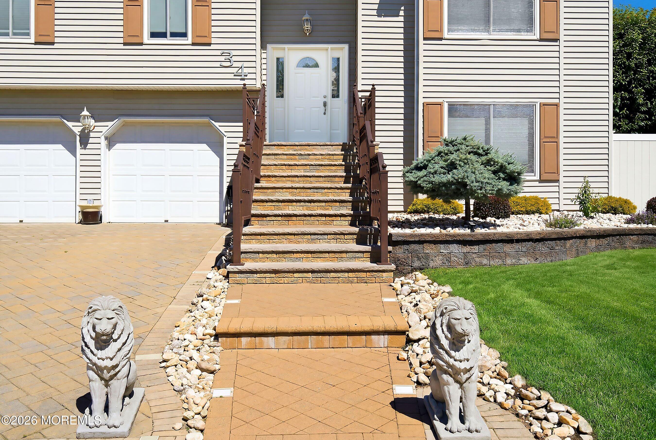 34 Bronia Street