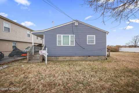 303 Union Avenue Union Beach NJ 07735