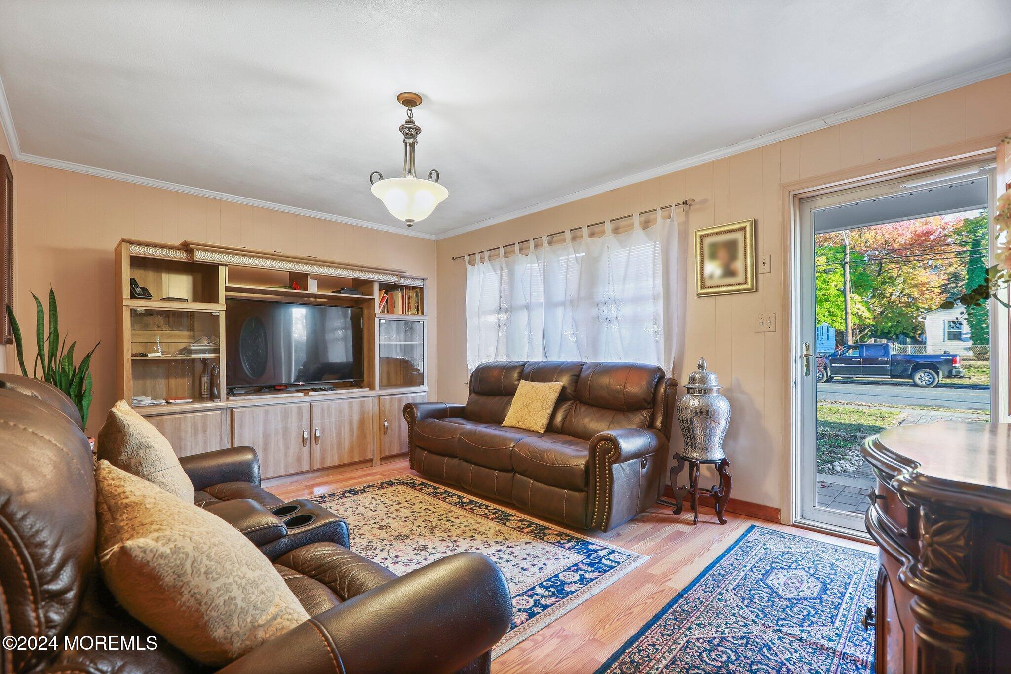 342 W Prospect Avenue, Keyport, New Jersey image 3