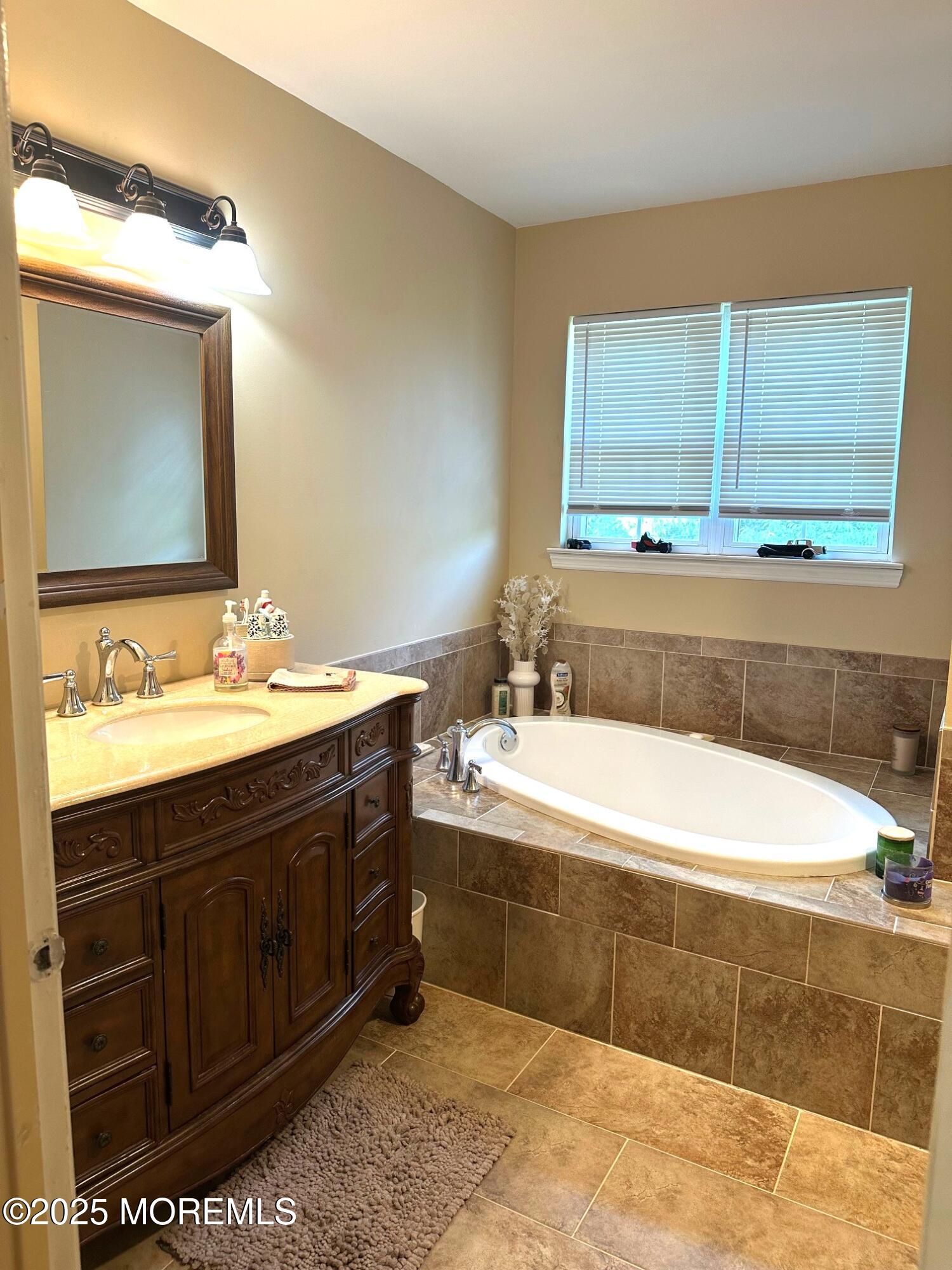 14 Diamond Lane, Howell, New Jersey image 21