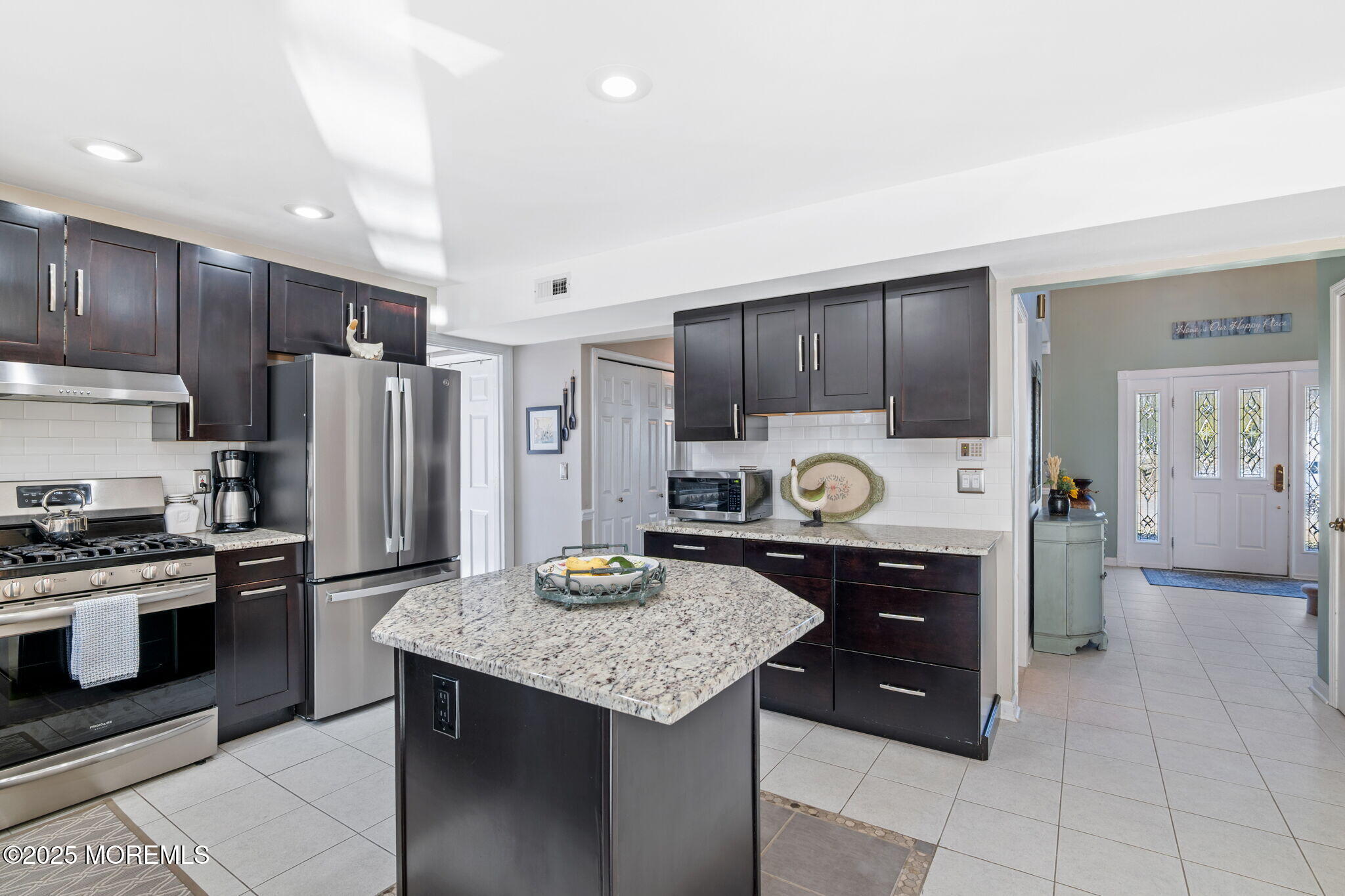 94 Heritage Drive, Howell, New Jersey image 19