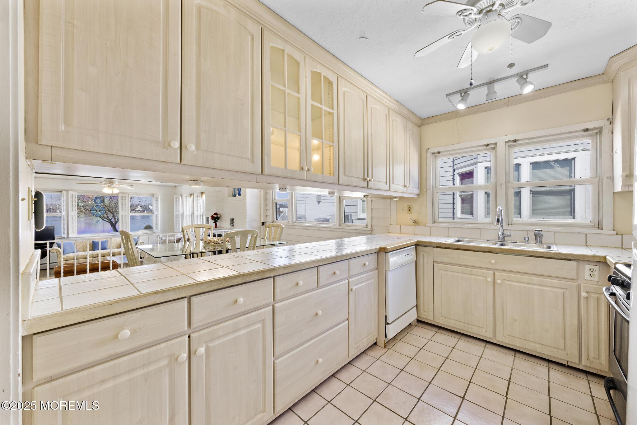 1415 Ocean Avenue, Point Pleasant Beach, New Jersey image 13