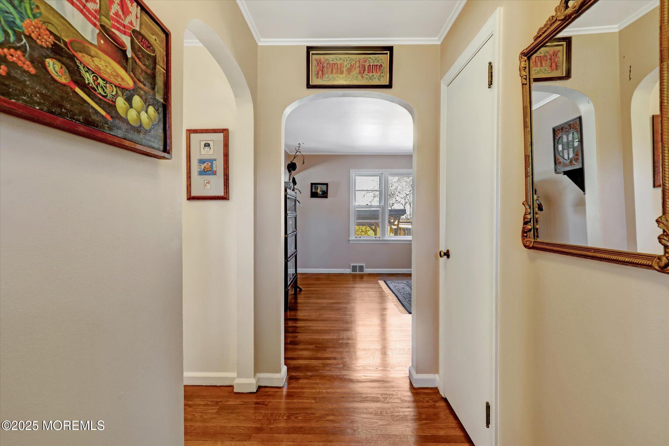 25 Ellis Street, Freehold, New Jersey image 4