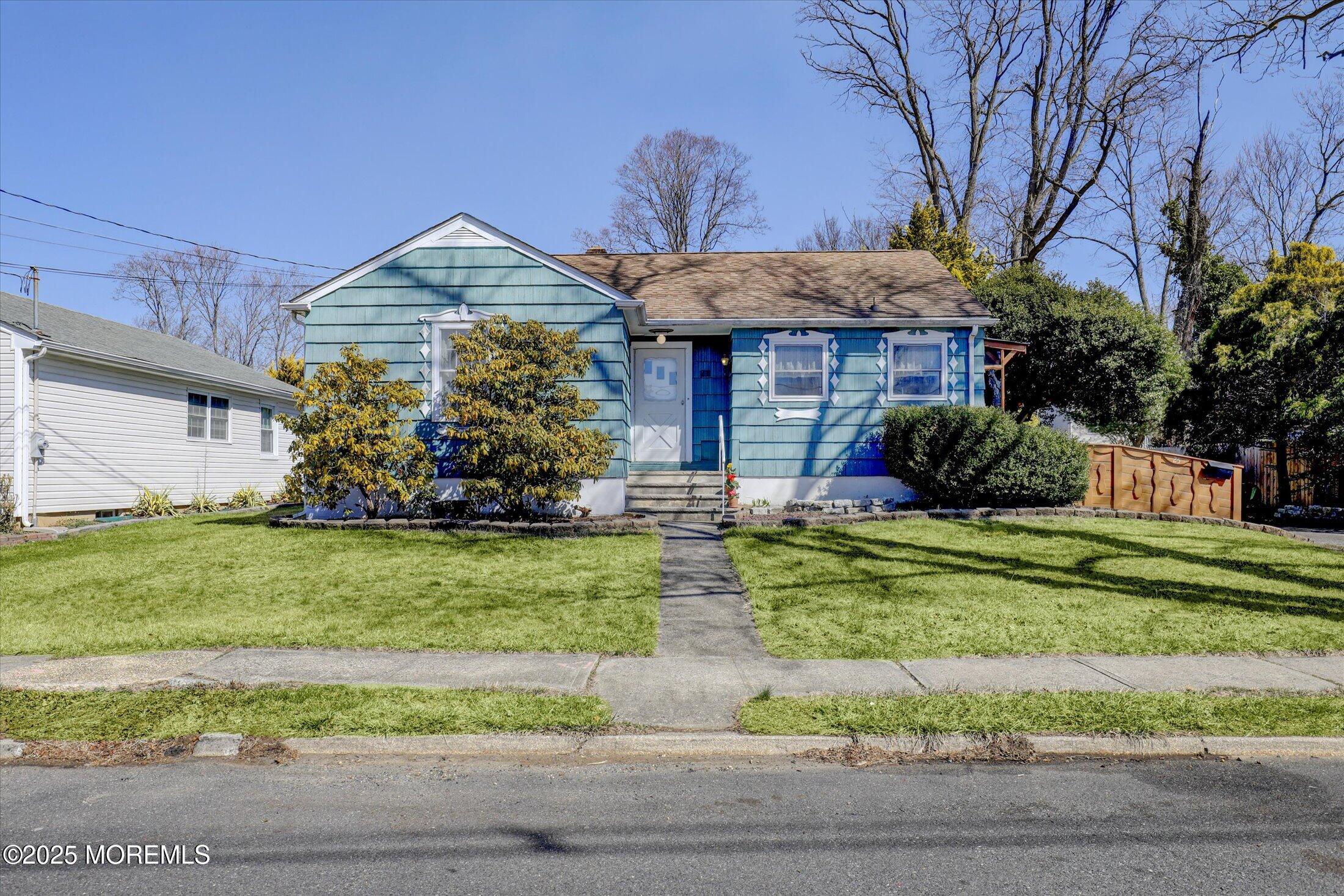 25 Ellis Street, Freehold, New Jersey image 2
