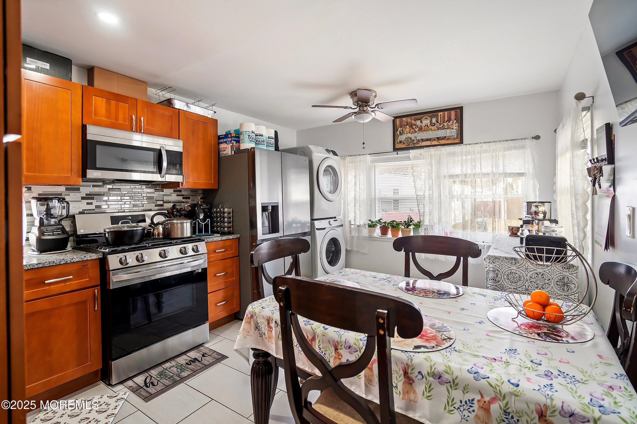 239 Lane C, Hazlet, New Jersey image 10