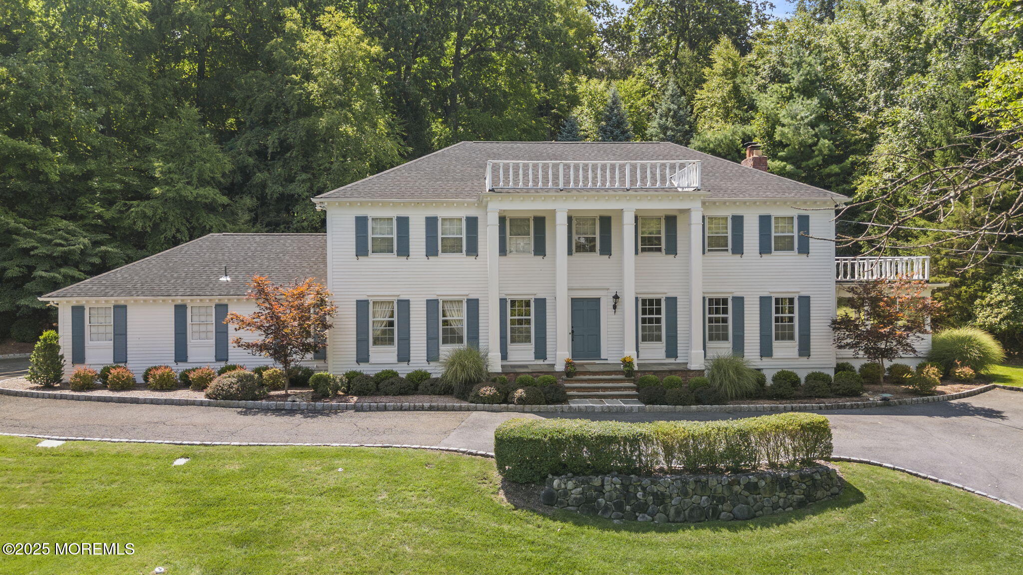 896 Olentangy Road, Franklin Lakes, New Jersey image 2