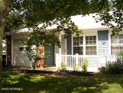 Homes For Rent - 4 Whitecap Way<br/> Brick, NJ 08723