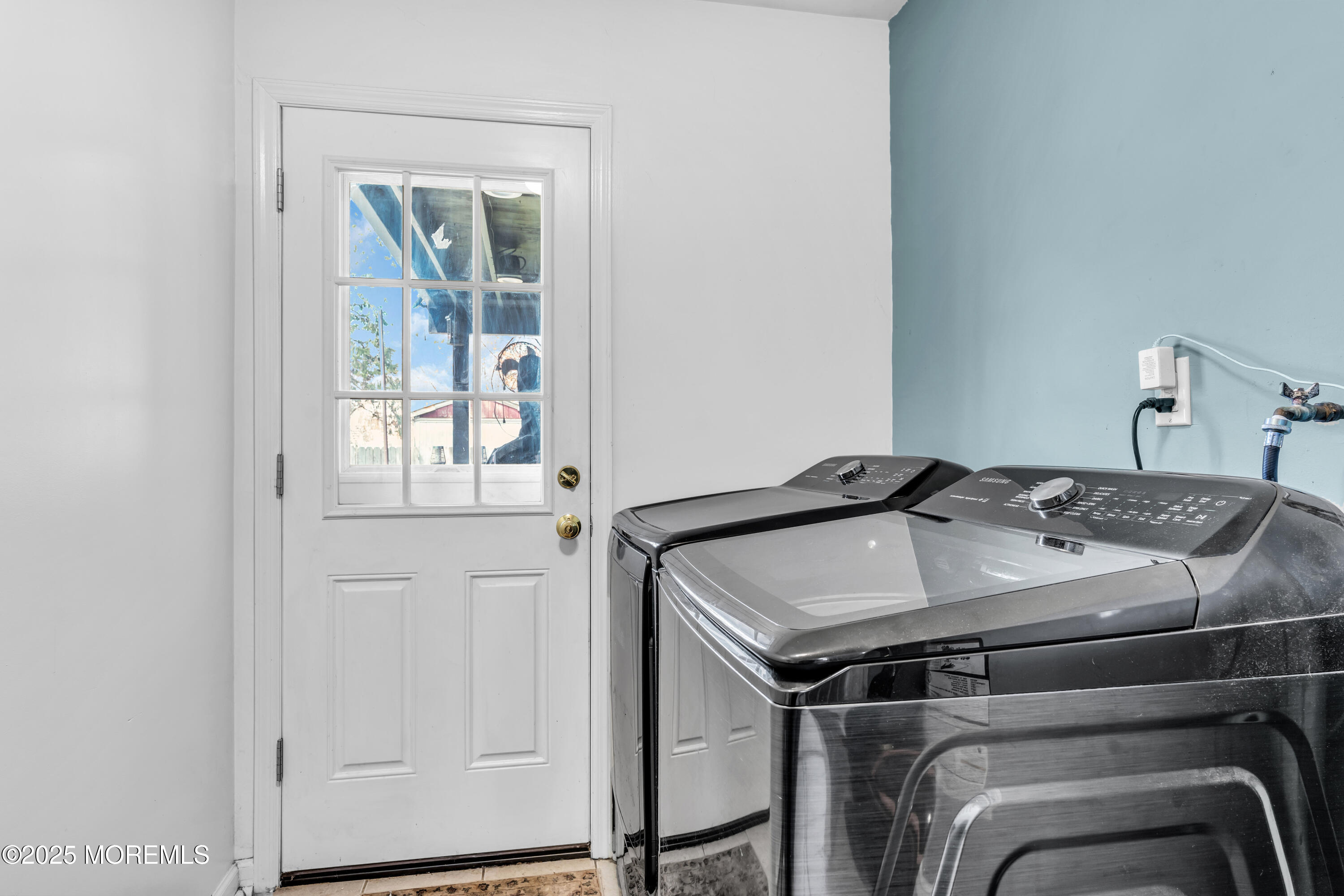 5 Avenue B, Port Monmouth, New Jersey image 20