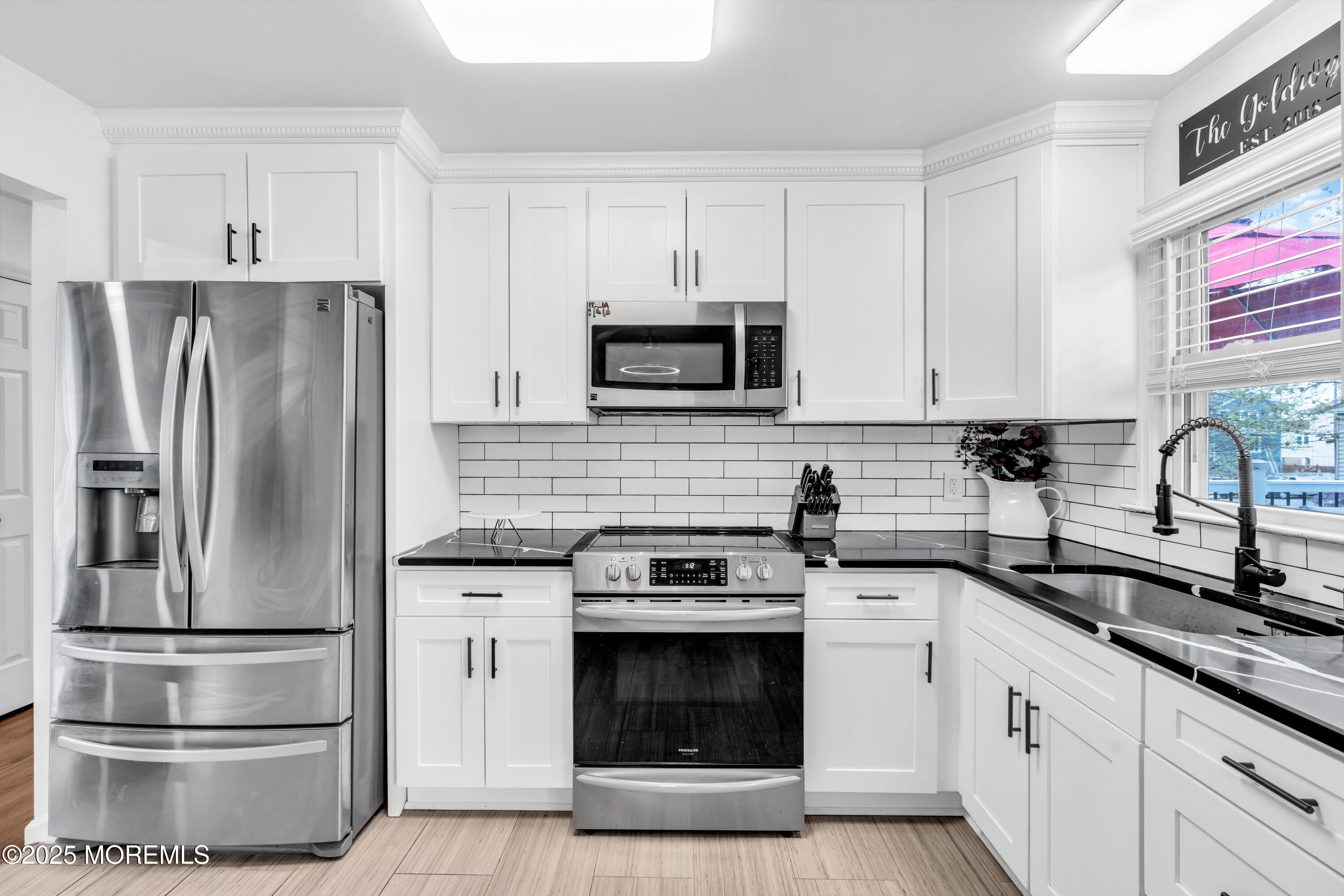 5 Avenue B, Port Monmouth, New Jersey image 11