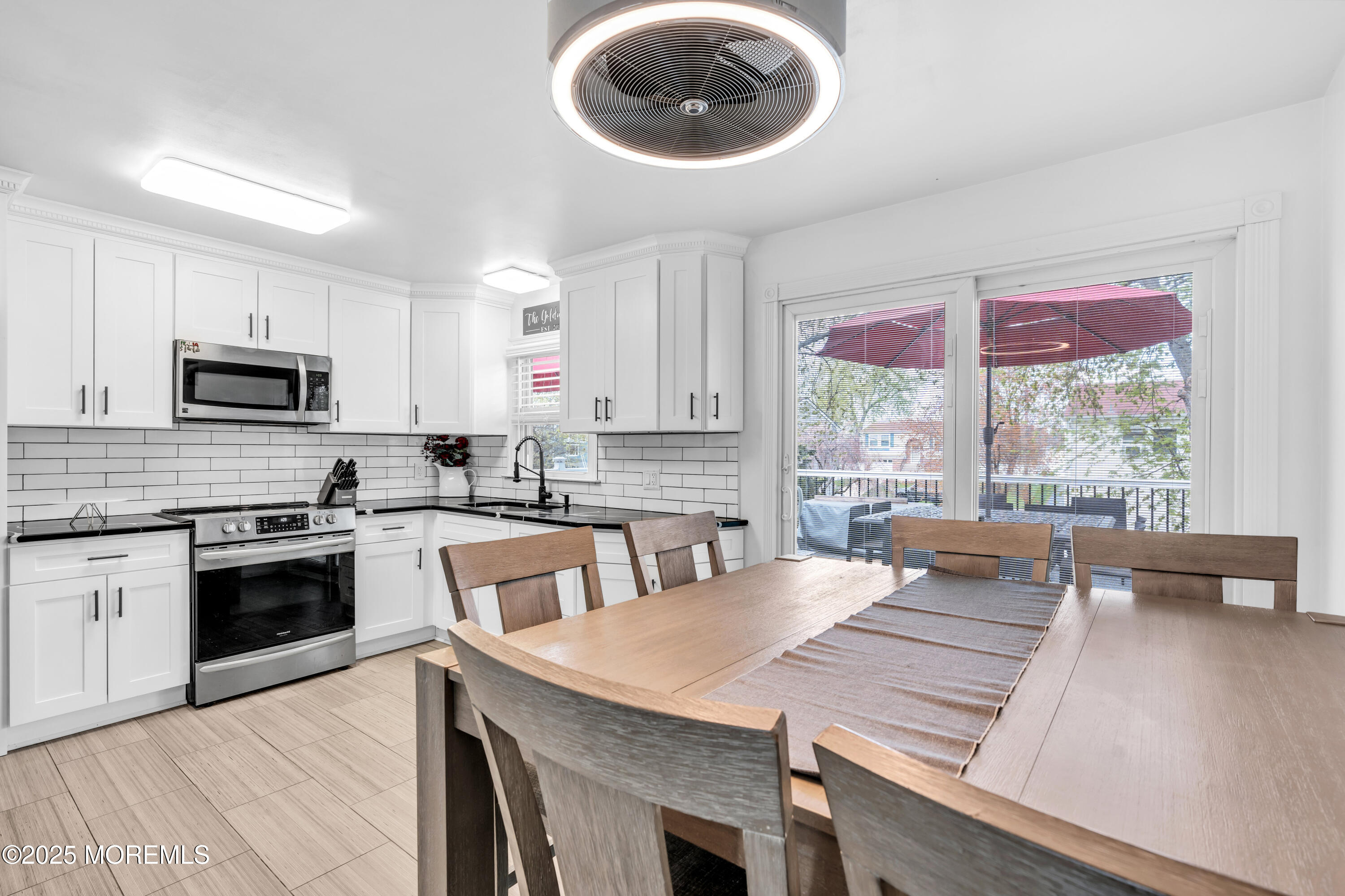 5 Avenue B, Port Monmouth, New Jersey image 12
