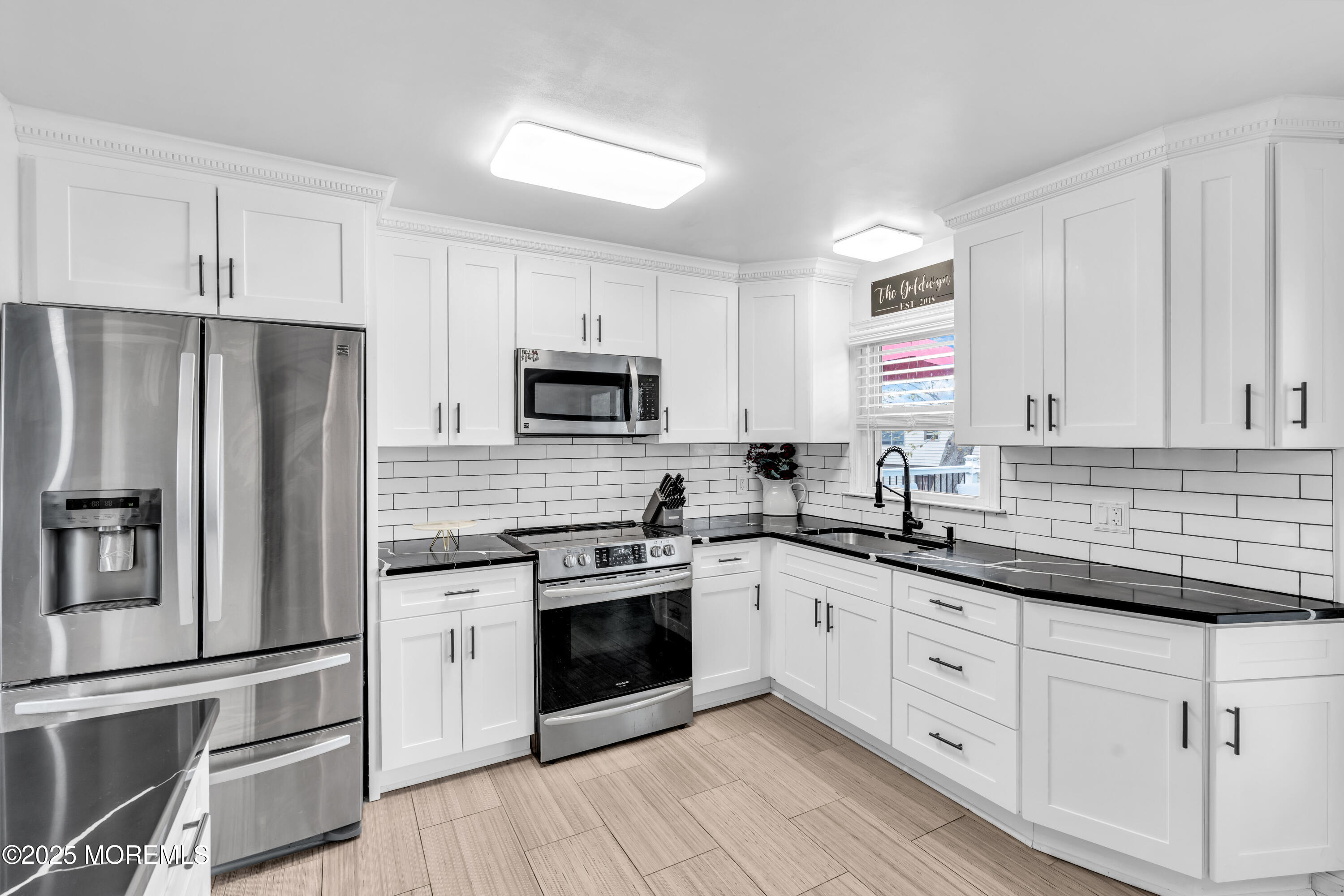 5 Avenue B, Port Monmouth, New Jersey image 10
