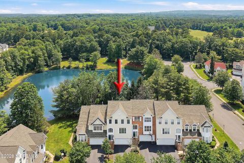 Condo For Sale - 206 Hidden Lake Drive<br/> Morganville, NJ 07751