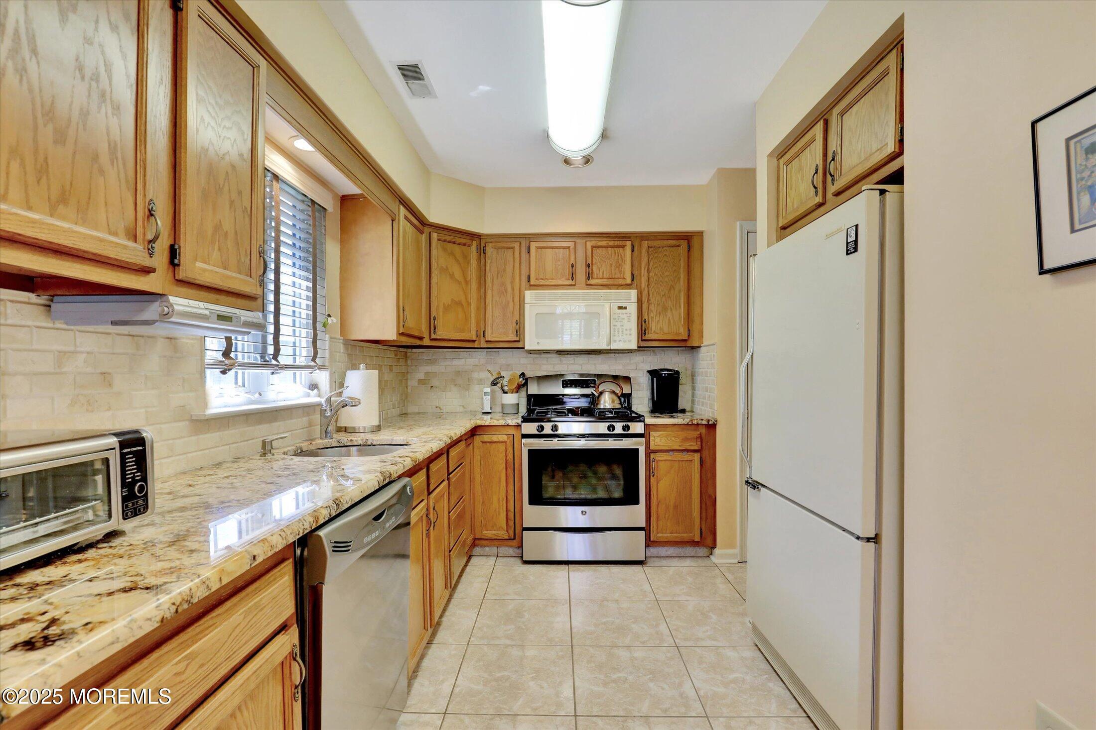 47 S Baker Drive, Jackson, New Jersey image 15