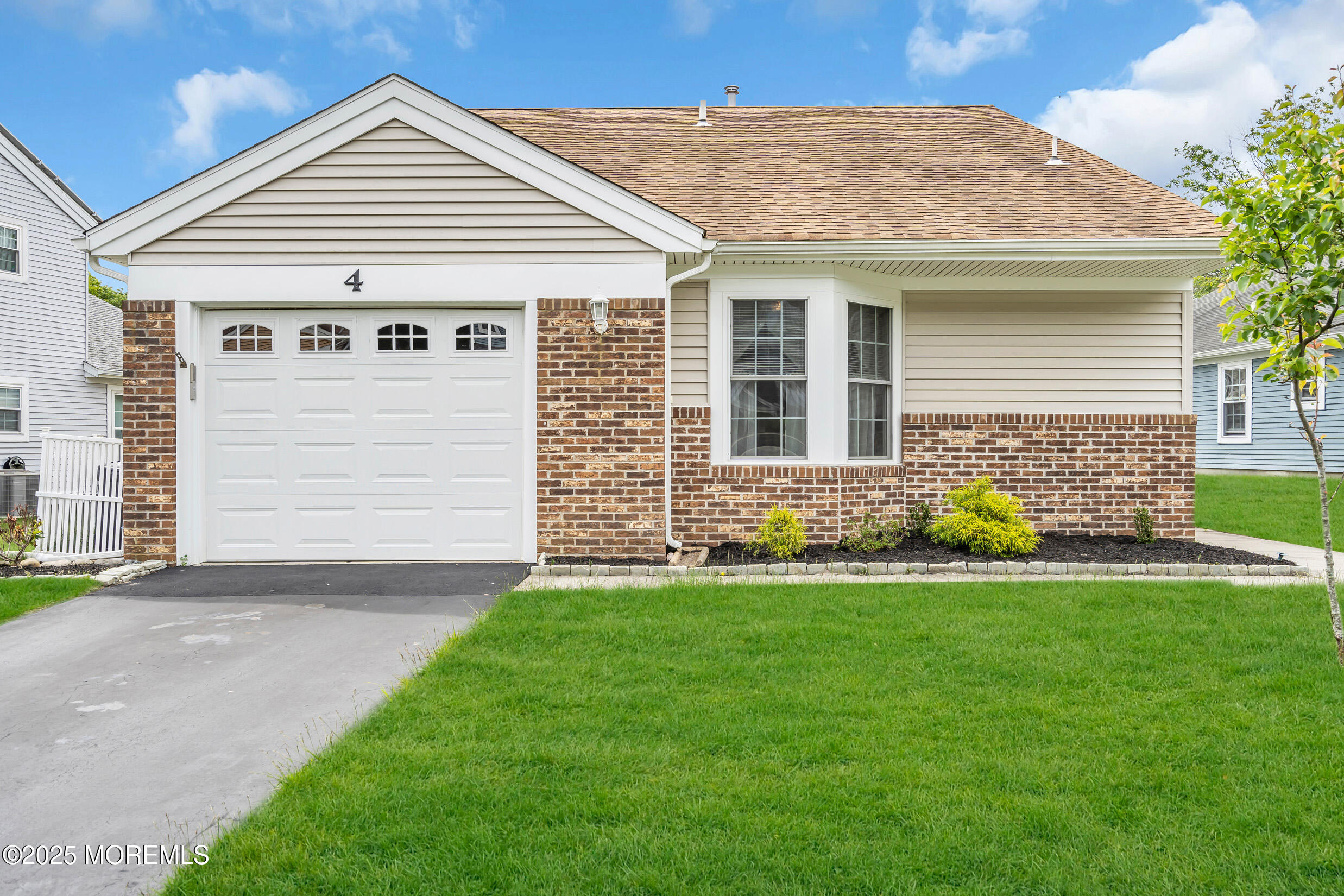 4 Beechwood Court, Barnegat, New Jersey image 1