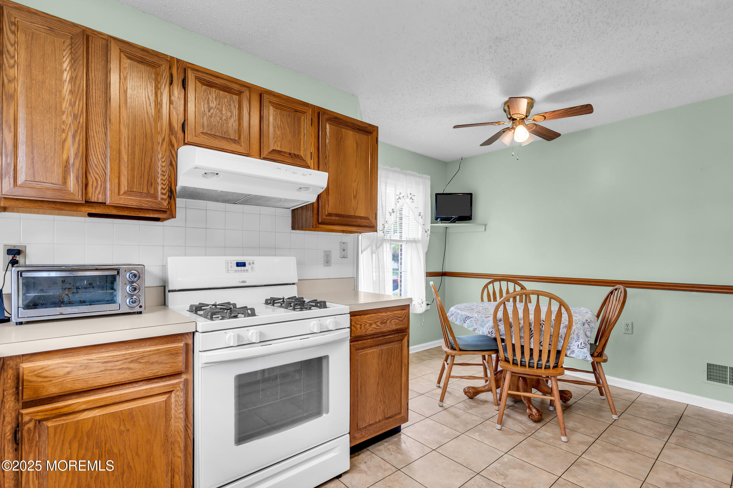 4 Beechwood Court, Barnegat, New Jersey image 18
