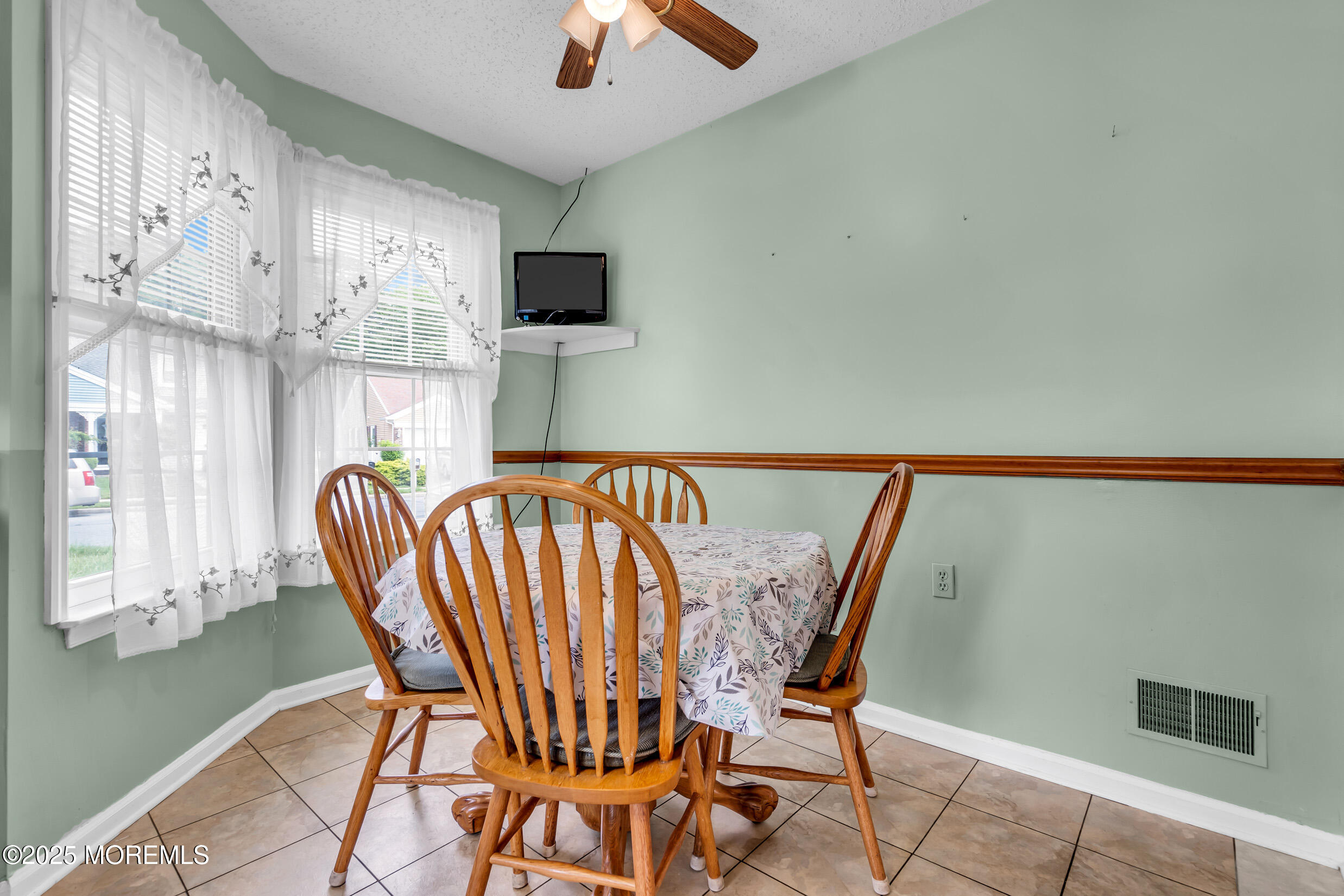 4 Beechwood Court, Barnegat, New Jersey image 14