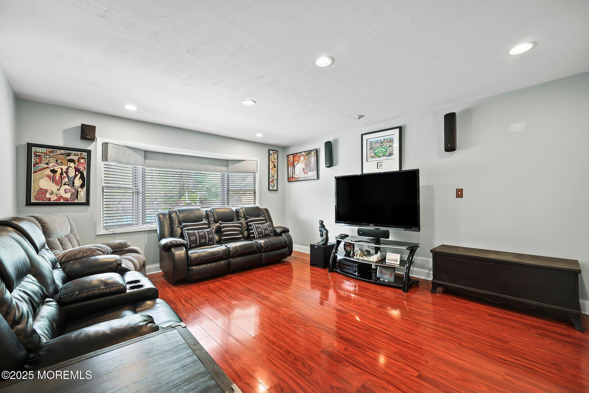 14 Ogden Lane, Manalapan, New Jersey image 17