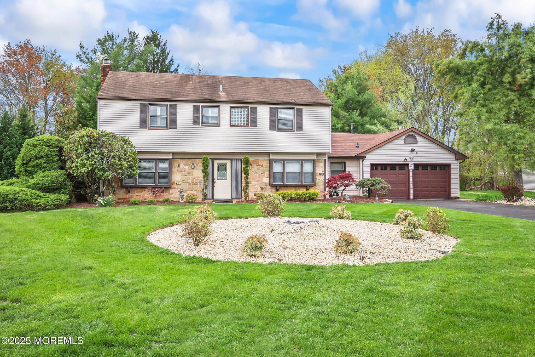 14 Ogden Lane, Manalapan, New Jersey image 3