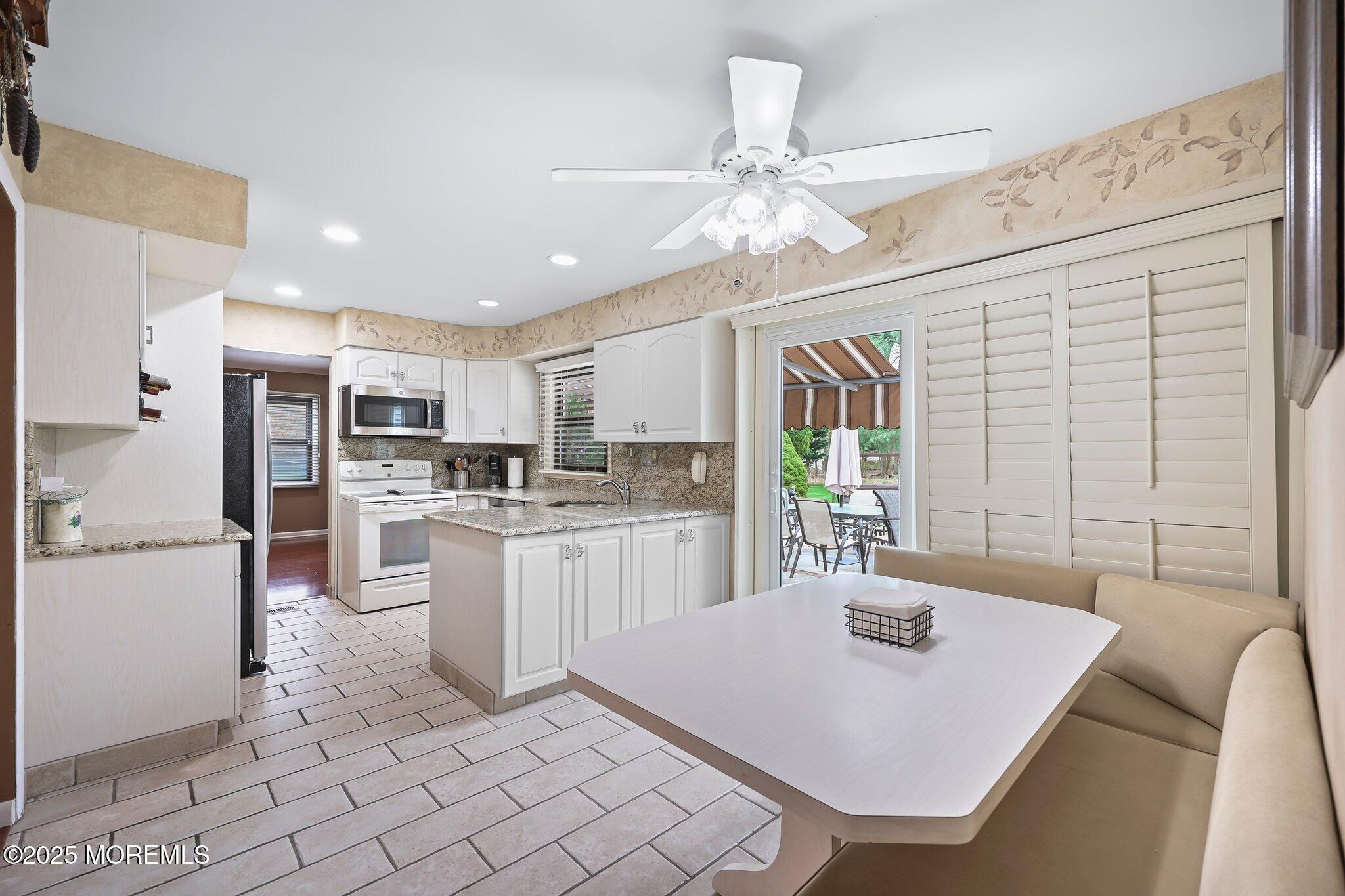 14 Ogden Lane, Manalapan, New Jersey image 14