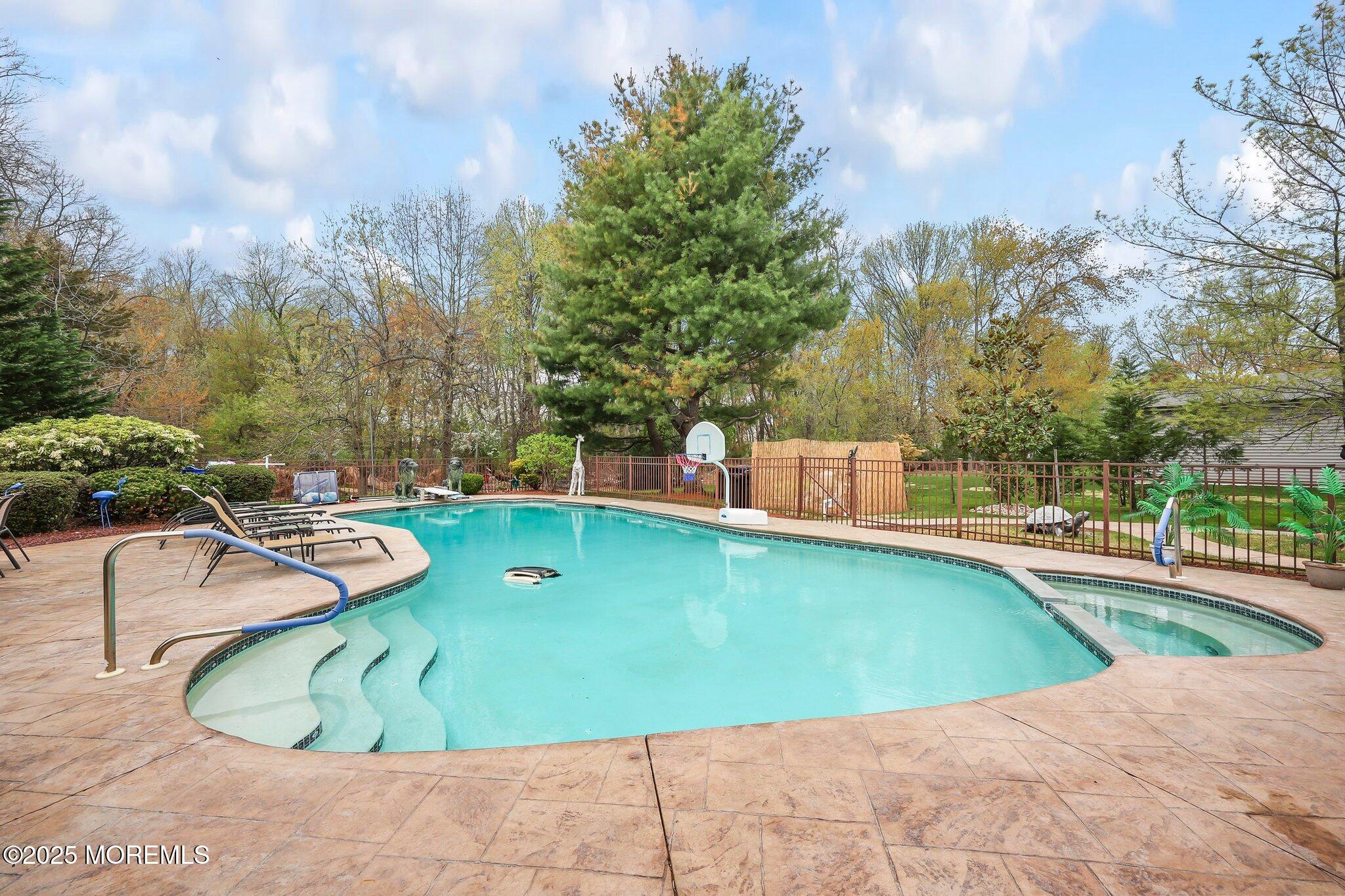 14 Ogden Lane, Manalapan, New Jersey image 32