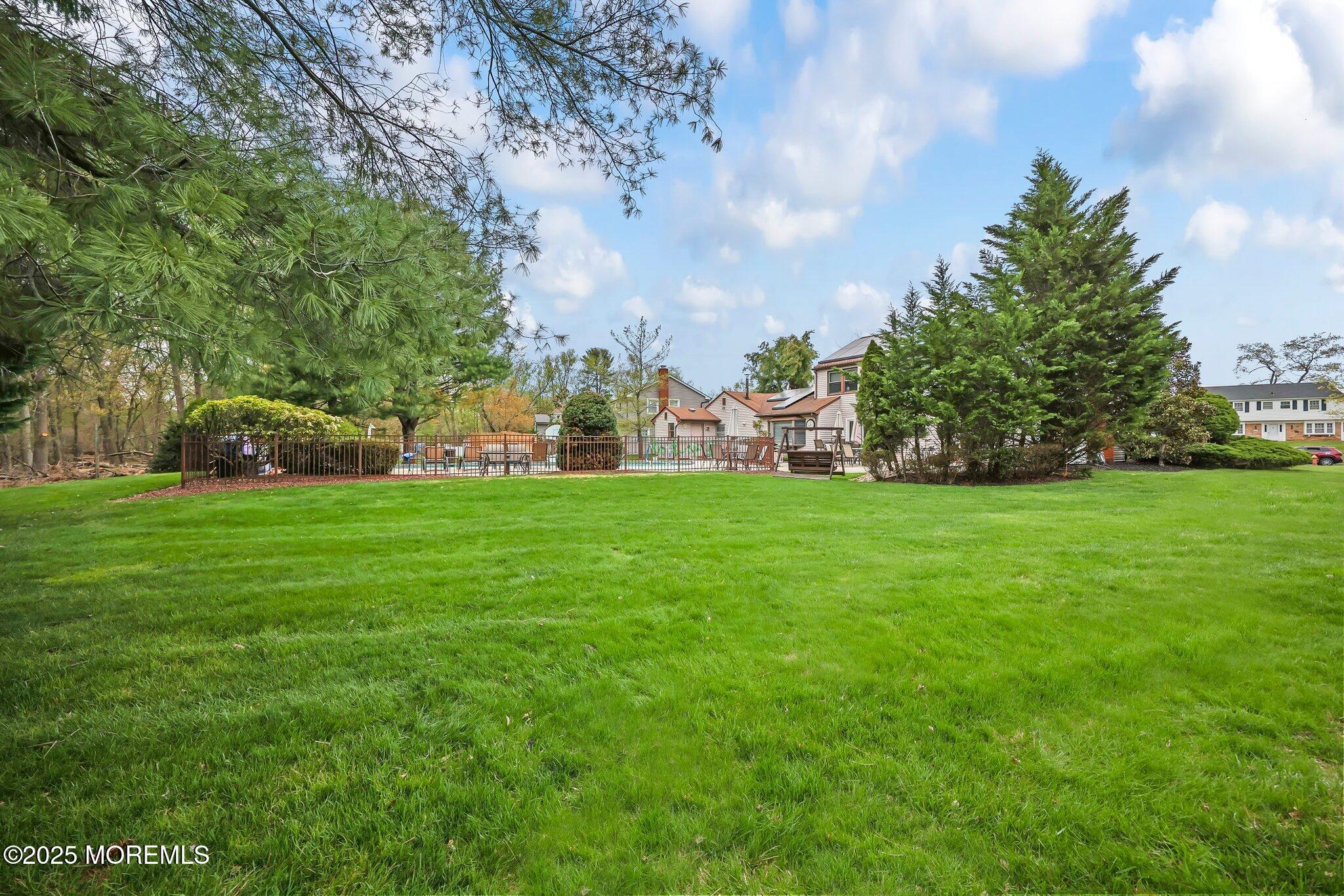 14 Ogden Lane, Manalapan, New Jersey image 43