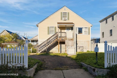Photo of 925 6th Street, Union Beach, NJ 07735 (MLS # 22633187)