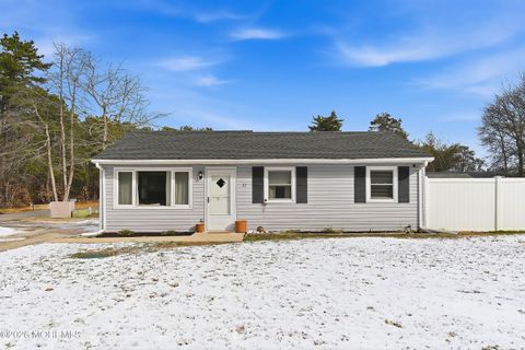 23 Twain Avenue Barnegat NJ 08005