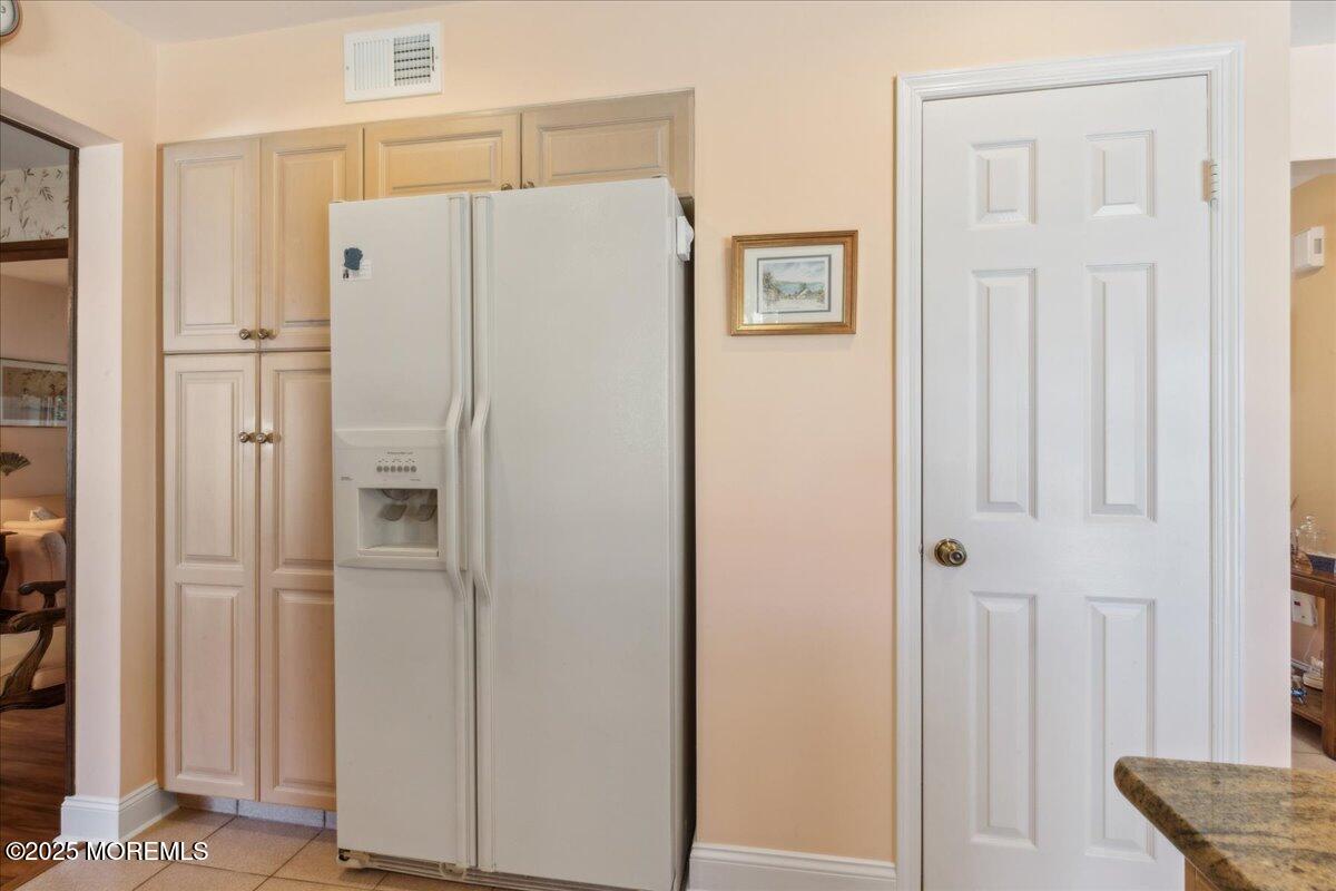 36 Colts Run, Marlboro, New Jersey image 14